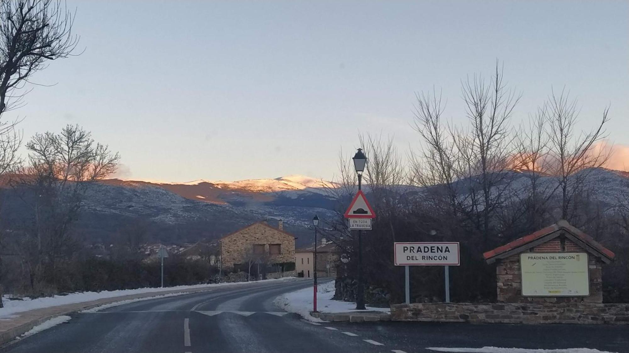 Al Viento, Alojamiento&Turismo Rural Prádena del Rincón Esterno foto